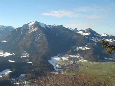 Herrlicher Ausblick auf die Winterlandschaft (Schnappenkirche)